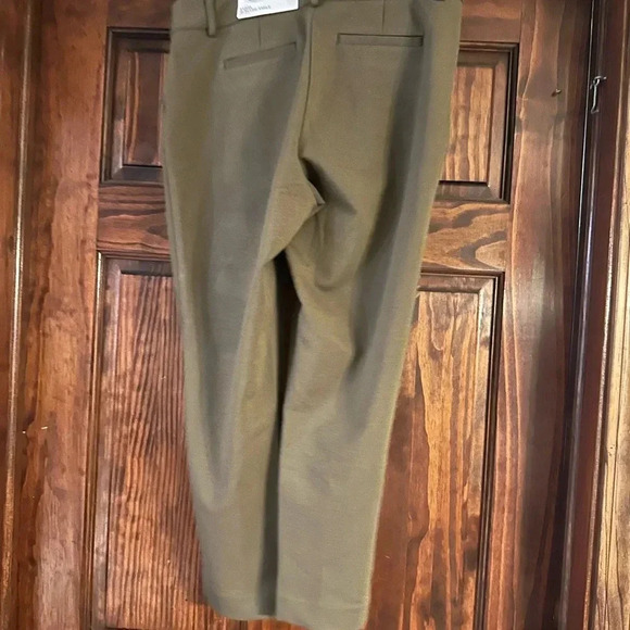 Liz Claiborne Emma 6 P Stretch Pants - Picture 2 of 4